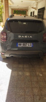 voitures-dacia-duster-2024-journee-oran-algerie