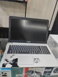 ASUS 501L I5 5200U NVIDIA GTX 950M
