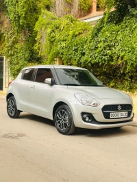 Suzuki Swift 2024 Glx