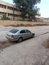 berline-skoda-octavia-2002-azzaba-skikda-algerie