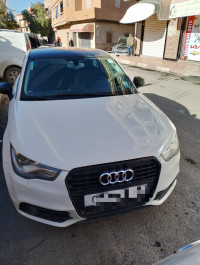 voitures-audi-a1-2011-s-line-batna-algerie