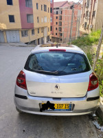 voitures-renault-clio-3-2007-tizi-ouzou-algerie