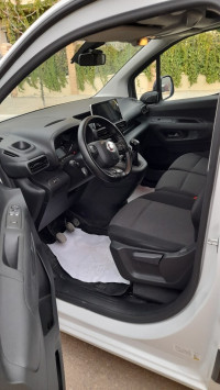 utilitaire-fiat-doblo-2023-bordj-bou-arreridj-algerie