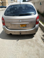 voitures-citroen-xsara-picasso-2002-les-eucalyptus-alger-algerie