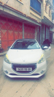 voitures-peugeot-208-2015-blida-algerie