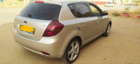 moyenne-berline-kia-ceed-2009-mecheria-naama-algerie