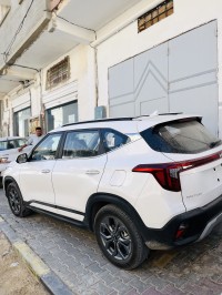 سيارات-kia-seltos-2025-لكزيري-الواد-الوادي-الجزائر
