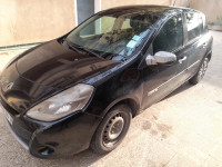 voitures-renault-clio-3-2011-alger-centre-algerie