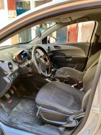 سيارات-chevrolet-sonic-hatchback-2013-آريس-باتنة-الجزائر