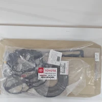 Pochette de joint Toyota Yaris HB 12-19 04111-47057