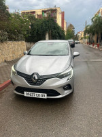 voitures-renault-clio5-intensse-2021-blida-algerie