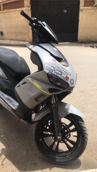 motos-scooters-vms-driver-2022-draria-alger-algerie