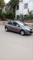 voitures-renault-clio-3-2009-ain-defla-algerie