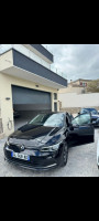 voitures-volkswagen-golf-8-2021-aectif-beni-messous-alger-algerie