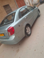 voitures-chevrolet-optra-4-portes-2005-ain-deheb-tiaret-algerie