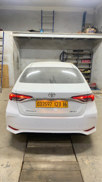 voitures-toyota-corolla-2023-alger-centre-algerie