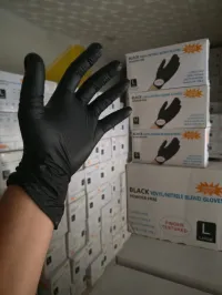Gants nitrile. Latex 