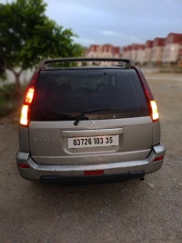 Nissan Xtrail 2003 La tout