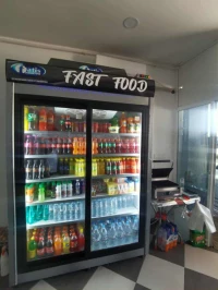 Particulier met en vente matériel fast food restaurant très très bon état à très bon prix