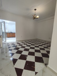 شقة-كراء-4-غرف-الجزائر-دالي-ابراهيم