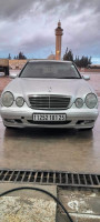 grande-berline-mercedes-classe-e-2001-constantine-algerie