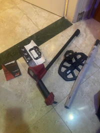 Détecteur de métaux minelab vanquish 340 NEUF 