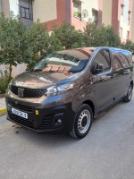 voitures-fiat-scudo-2024-par17-algerie