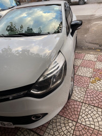 voitures-renault-clio-4-2014-limited-ain-oulmene-setif-algerie