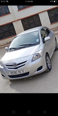 voitures-toyota-yaris-2012-tlemcen-algerie