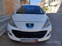 voitures-peugeot-207-2012-constantine-algerie