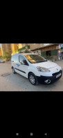 voitures-peugeot-partner-2014-tepee-meftah-blida-algerie