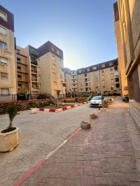 appartement-location-f5-alger-staoueli-algerie