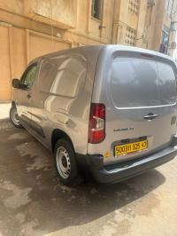 السيارات-النفعية-fiat-doblo-2025-زرالدة-الجزائر
