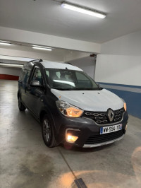 voitures-renault-kangoo-2024-draria-alger-algerie