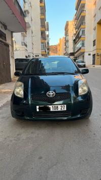 سيارات-toyota-yaris-2008-مستغانم-الجزائر