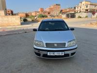 سيارات-fiat-punto-2010-لارباع-البليدة-الجزائر