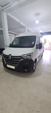 السيارات-النفعية-renault-master-2020-chassis-moyen-جديوية-غليزان-الجزائر