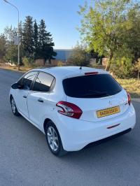 سيارات-peugeot-208-2014-تلمسان-الجزائر