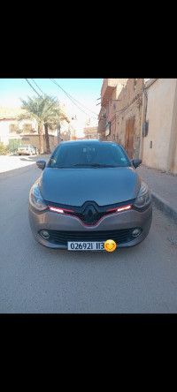 voitures-renault-clio-4-2013-dynamique-hassi-messaoud-ouargla-algerie