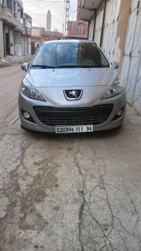 voitures-peugeot-207-2011-bordj-bou-arreridj-algerie