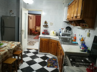 appartement-location-vacances-f3-alger-ain-benian-algerie