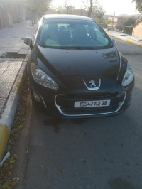 voitures-peugeot-308-2012-ouled-bessem-tissemsilt-algerie