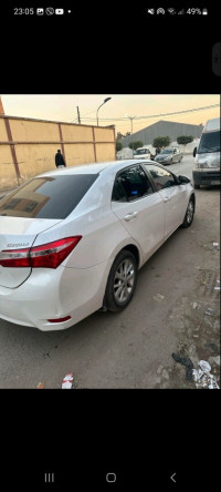 voitures-toyota-corolla-2014-executive-ain-benian-alger-algerie