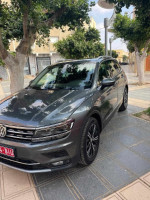 voitures-volkswagen-tiguan-2023-active-alger-centre-algerie