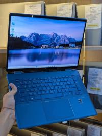 كمبيوتر-محمول-hp-spectre-x360-2-in-1-laptop-16-i7-13700h-16gb-512gb-ssd-باب-الزوار-الجزائر