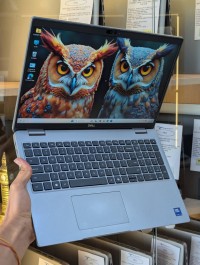 DELL LATITUDE 5550 15.6"  Ultra 5 135U / 16GB / 512GB SSD