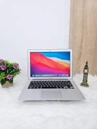 MacBook Air i5  13.3" 2017 8GB /256GB