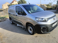 utilitaire-fiat-doblo-2023-bouzareah-alger-algerie