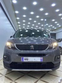 voitures-peugeot-rifter-2022-allure-batna-algerie