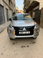 voitures-mitsubishi-l200-2023-mivec-sportiro-44-reghaia-alger-algerie